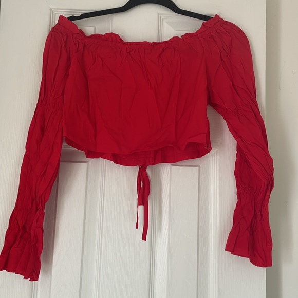Red blouse ❤️ - Picture 2 of 2